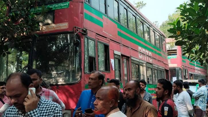 বিদ্যুৎস্পৃষ্টে তিন শিক্ষার্থীর মৃত্যু: পল্লী বিদ্যুতের ৭ কর্মকর্তা-কর্মচারী বরখাস্ত