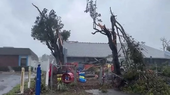 ফ্লোরিডা উপকূলে আছড়ে পড়েছে হারিকেন মিল্টন, ভয়াবহ বিপর্যয়