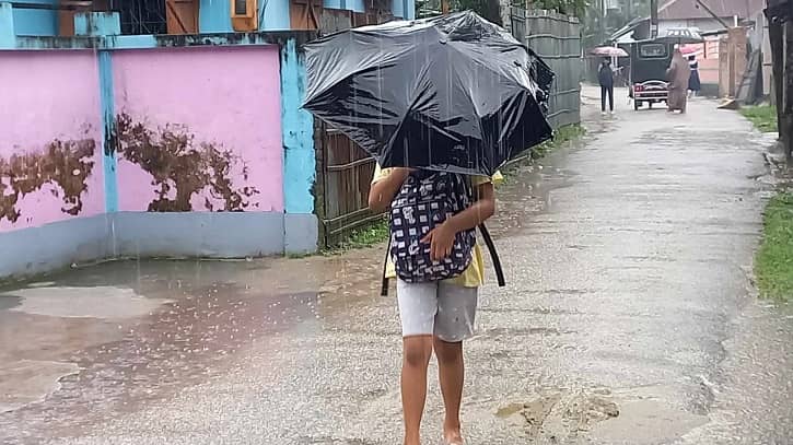 রেকর্ড বৃষ্টি কক্সবাজারে, ২৪ ঘণ্টায় ৪০১ মিলিমিটার