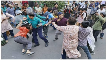 পুলিশের ওপর হামলায় ১২ নামসহ ৮০ জনের বিরুদ্ধে মামলা