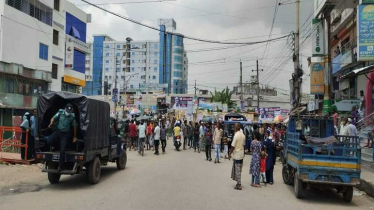 গেন্ডারিয়া থানার গাড়ি ভাংচুর করেছে অটোরিকশা চালকরা