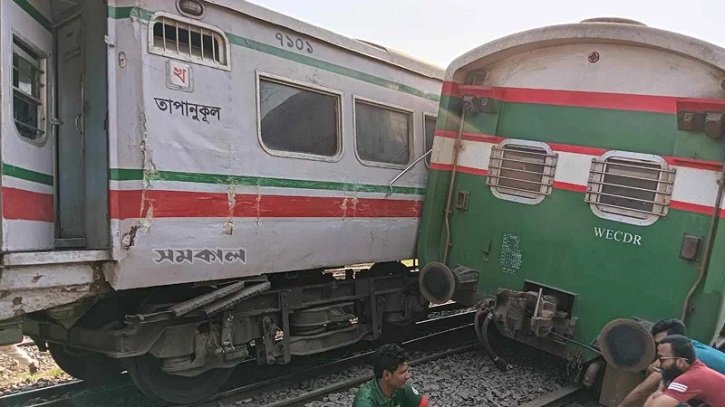 রাজশাহীতে ধুমকেতু ও বাংলাবান্ধা ট্রেনের সংঘর্ষ, হতাহতের বিষয় যা জানা গেল