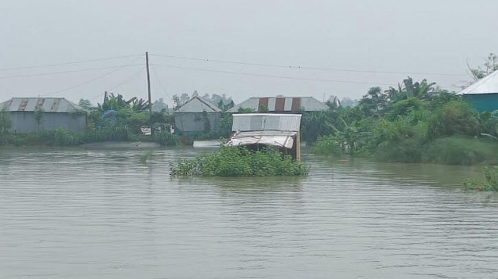 আবারও বাড়ছে যমুনার পানি, প্লাবিত হচ্ছে নতুন নতুন এলাকা